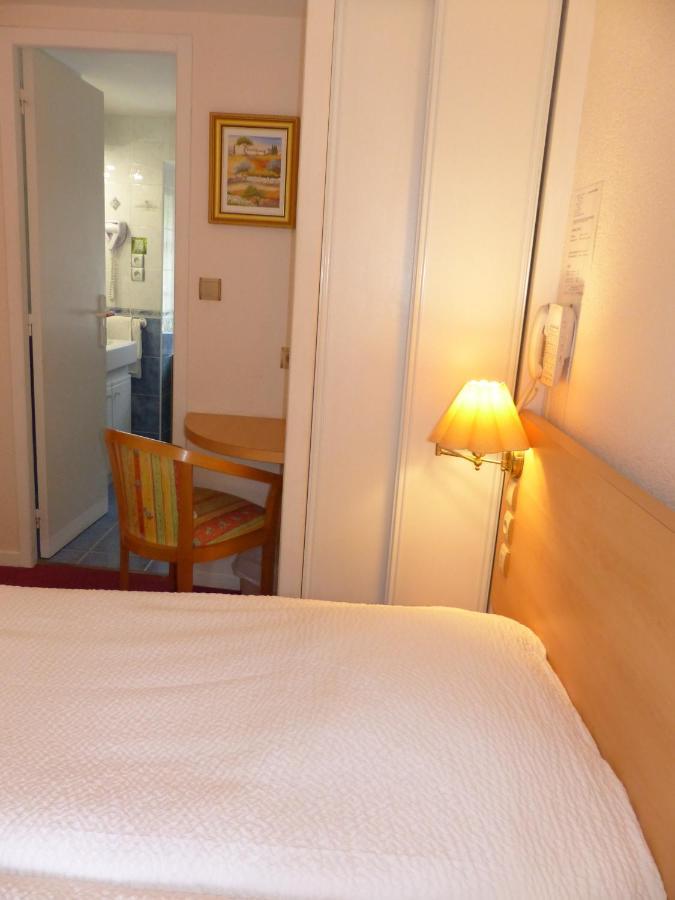 Hotel Logis Auberge De L'Isard Saint-Lary  Kültér fotó