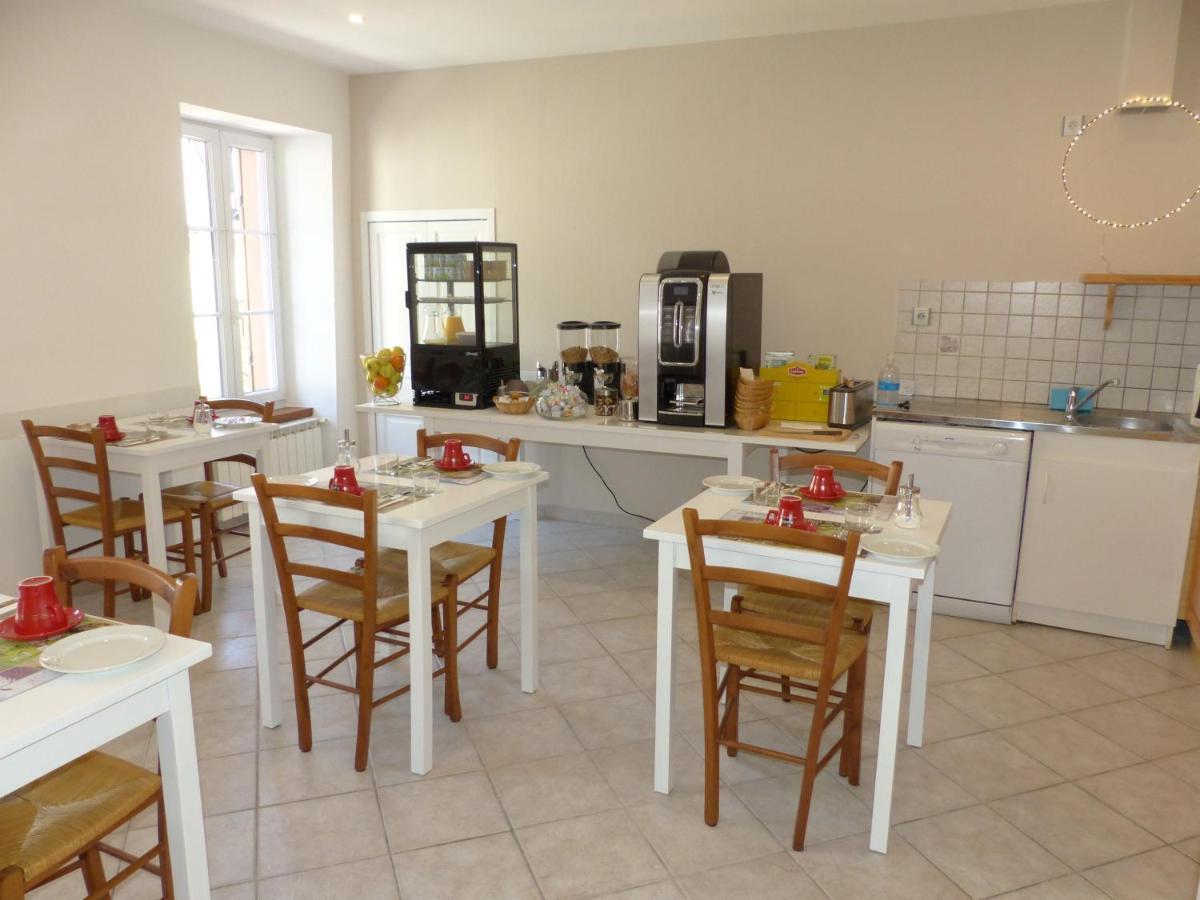 Hotel Logis Auberge De L'Isard Saint-Lary  Kültér fotó