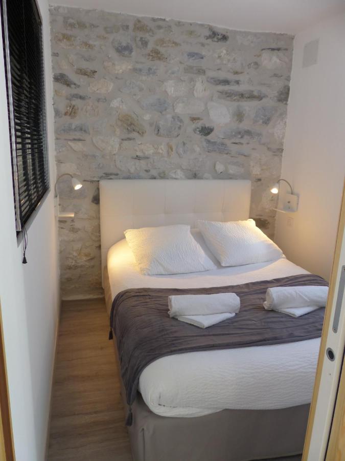 Hotel Logis Auberge De L'Isard Saint-Lary  Kültér fotó